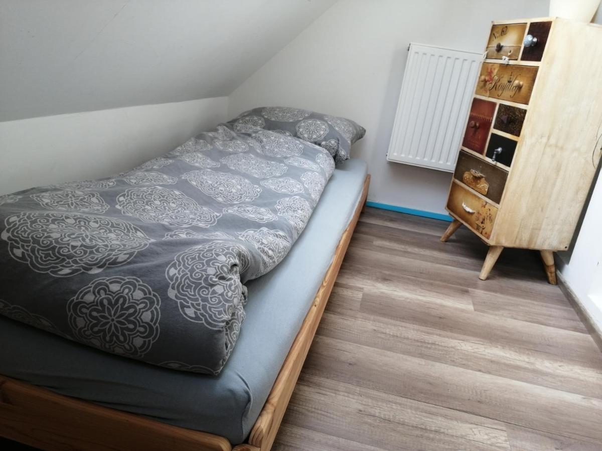 Újkapu Sunshine Apartments Gyor Bagian luar foto